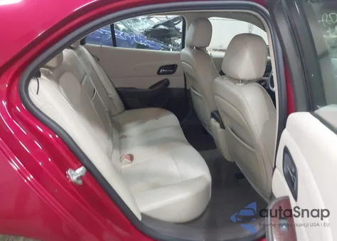 2013 Chevrolet Malibu Eco z USA, uszkodzony, nr VIN 1G11D5RR2DF103195